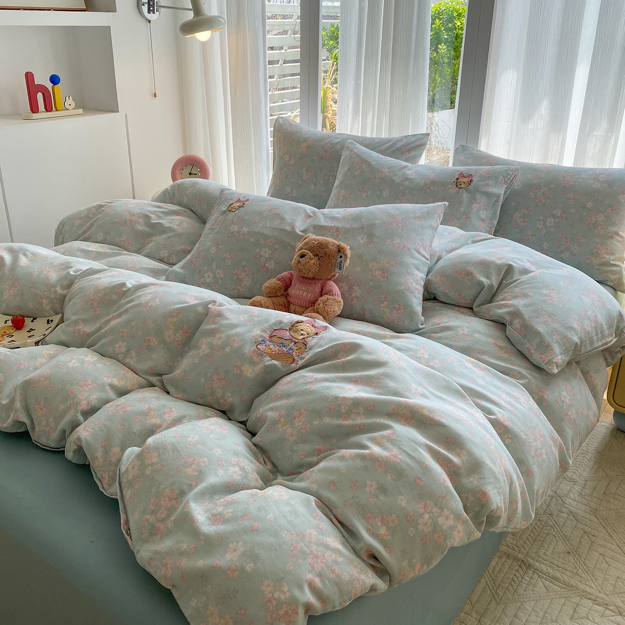 91家纺网 家纺一手货源 找家纺 尚品本色 2026新款全棉纯棉双层纱印花刺绣四件套 莱茵河畔