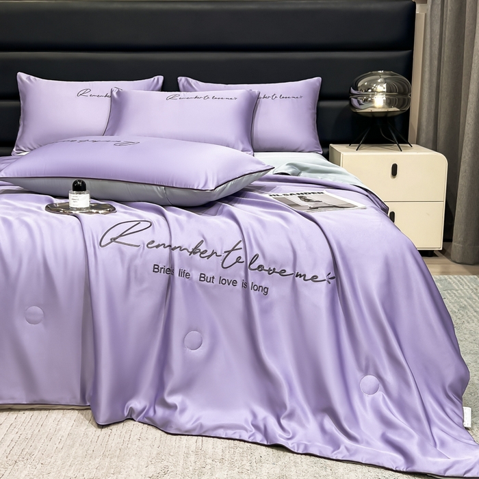 91家纺网 家纺一手货源 找家纺 云恋家纺 2026新款轻奢高级感水洗冰丝刺绣夏凉被凉感可裸睡空调被四件套学生薄款被-一生所爱系列 一生所爱-优雅紫+银灰