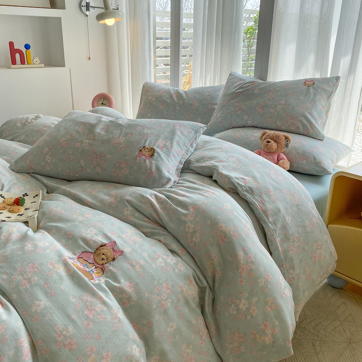 91家纺网 家纺一手货源 找家纺 尚品本色 2026新款全棉纯棉双层纱印花刺绣四件套 莱茵河畔