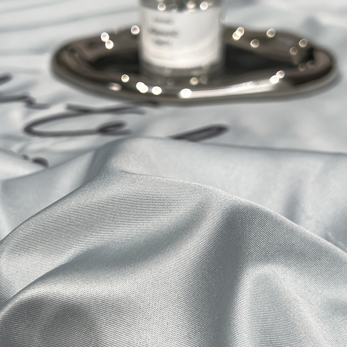 91家纺网 家纺一手货源 找家纺 云恋家纺 2026新款轻奢高级感水洗冰丝刺绣夏凉被凉感可裸睡空调被四件套学生薄款被-一生所爱系列 一生所爱-银灰+绅士灰