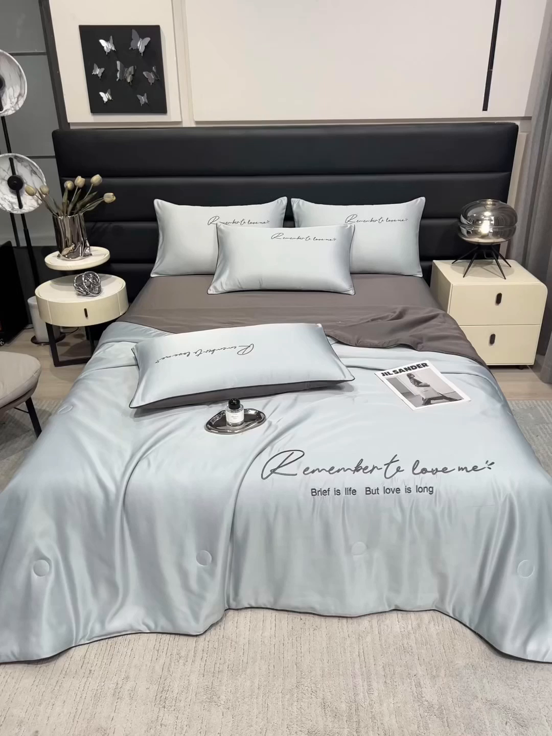 91家纺网 家纺一手货源 找家纺 云恋家纺 2026新款轻奢高级感水洗冰丝刺绣夏凉被凉感可裸睡空调被四件套学生薄款被-一生所爱系列 一生所爱-银灰+绅士灰