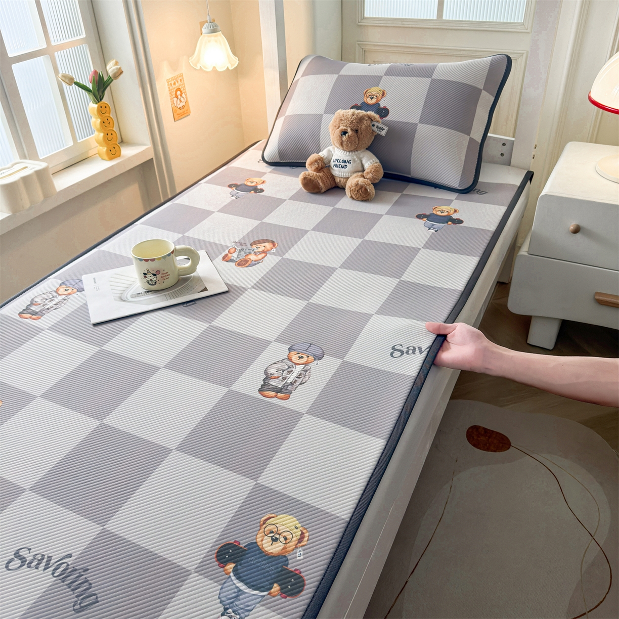 91家纺网 家纺一手货源 找家纺 慕木家纺 2026新款A类三明治复合冰丝席泰迪爱兰系列学生款（正版授权）（提供买家秀） 泰迪灰格