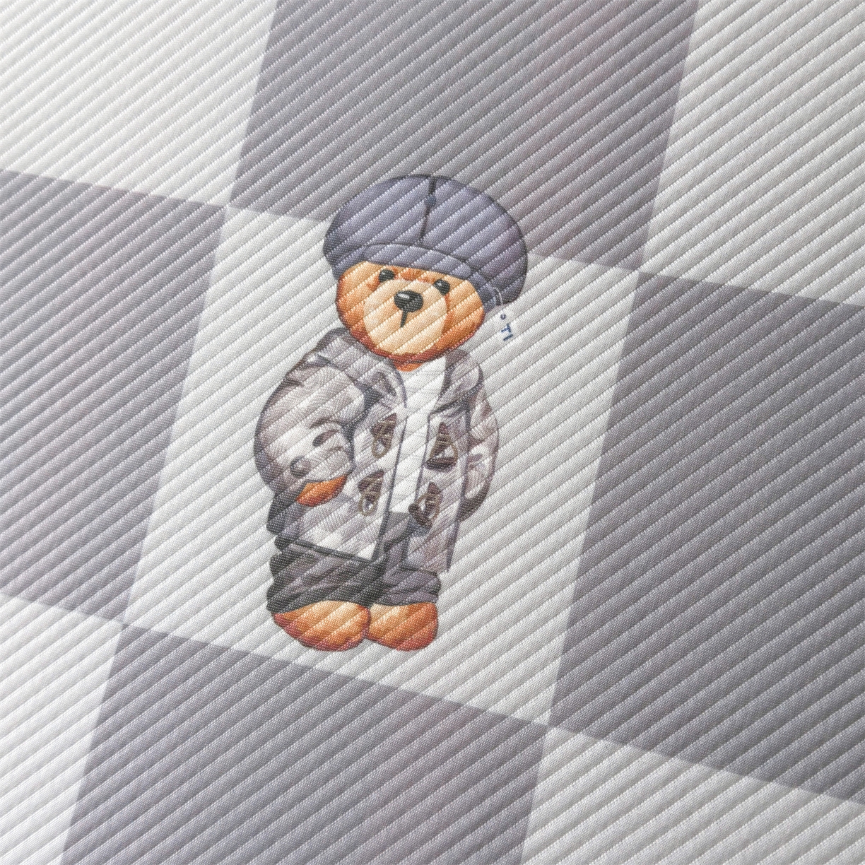 91家纺网 家纺一手货源 找家纺 慕木家纺 2026新款A类三明治复合冰丝席泰迪爱兰系列学生款（正版授权）（提供买家秀） 泰迪灰格