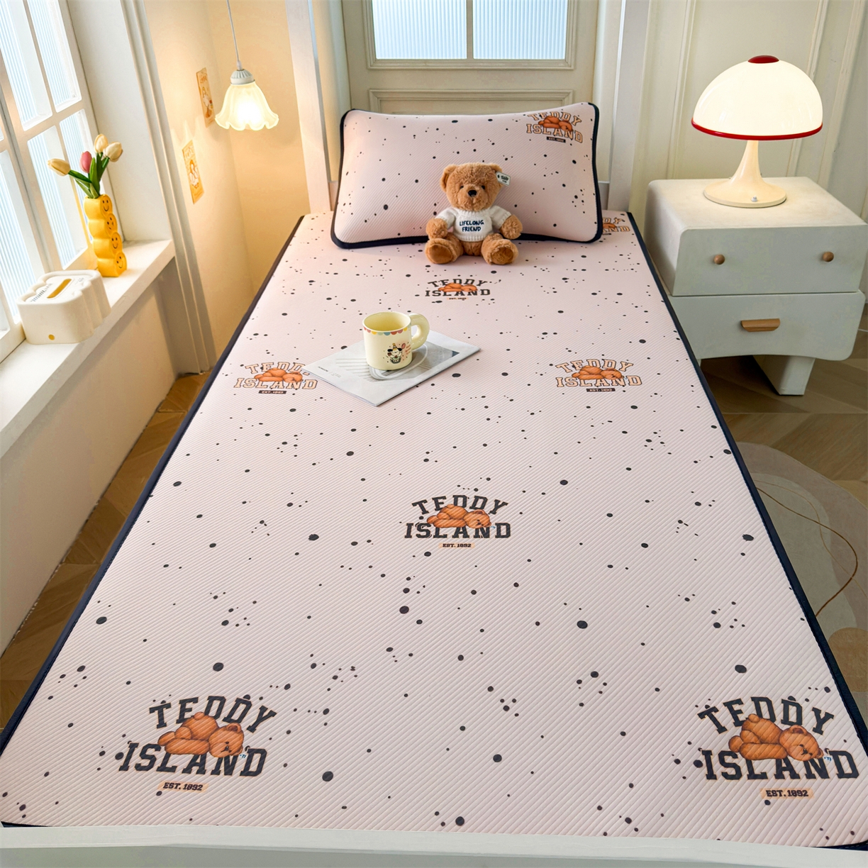 91家纺网 家纺一手货源 找家纺 慕木家纺 2026新款A类三明治复合冰丝席泰迪爱兰系列学生款（正版授权）（提供买家秀） 泰迪点点