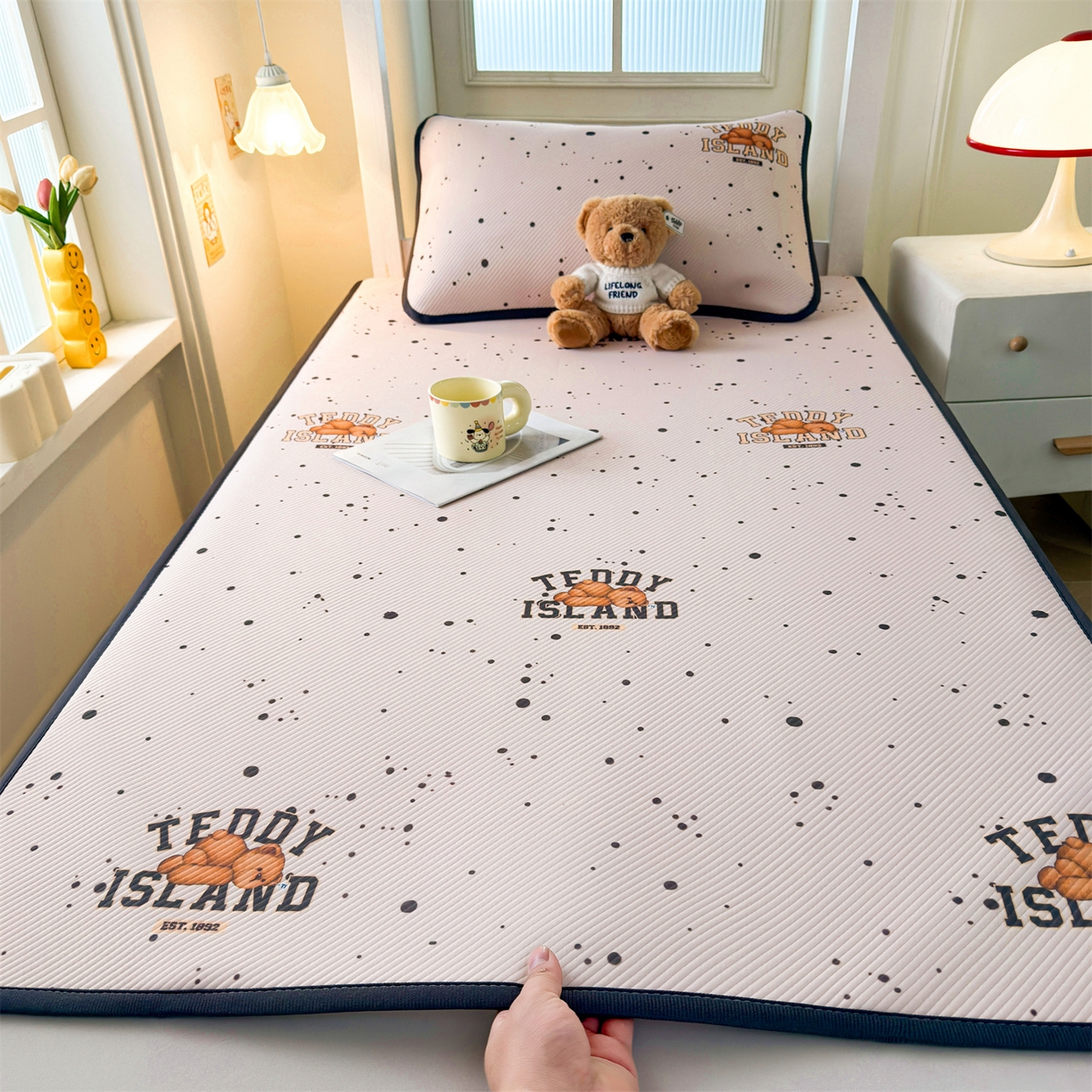 91家纺网 家纺一手货源 找家纺 慕木家纺 2026新款A类三明治复合冰丝席泰迪爱兰系列学生款（正版授权）（提供买家秀） 泰迪点点