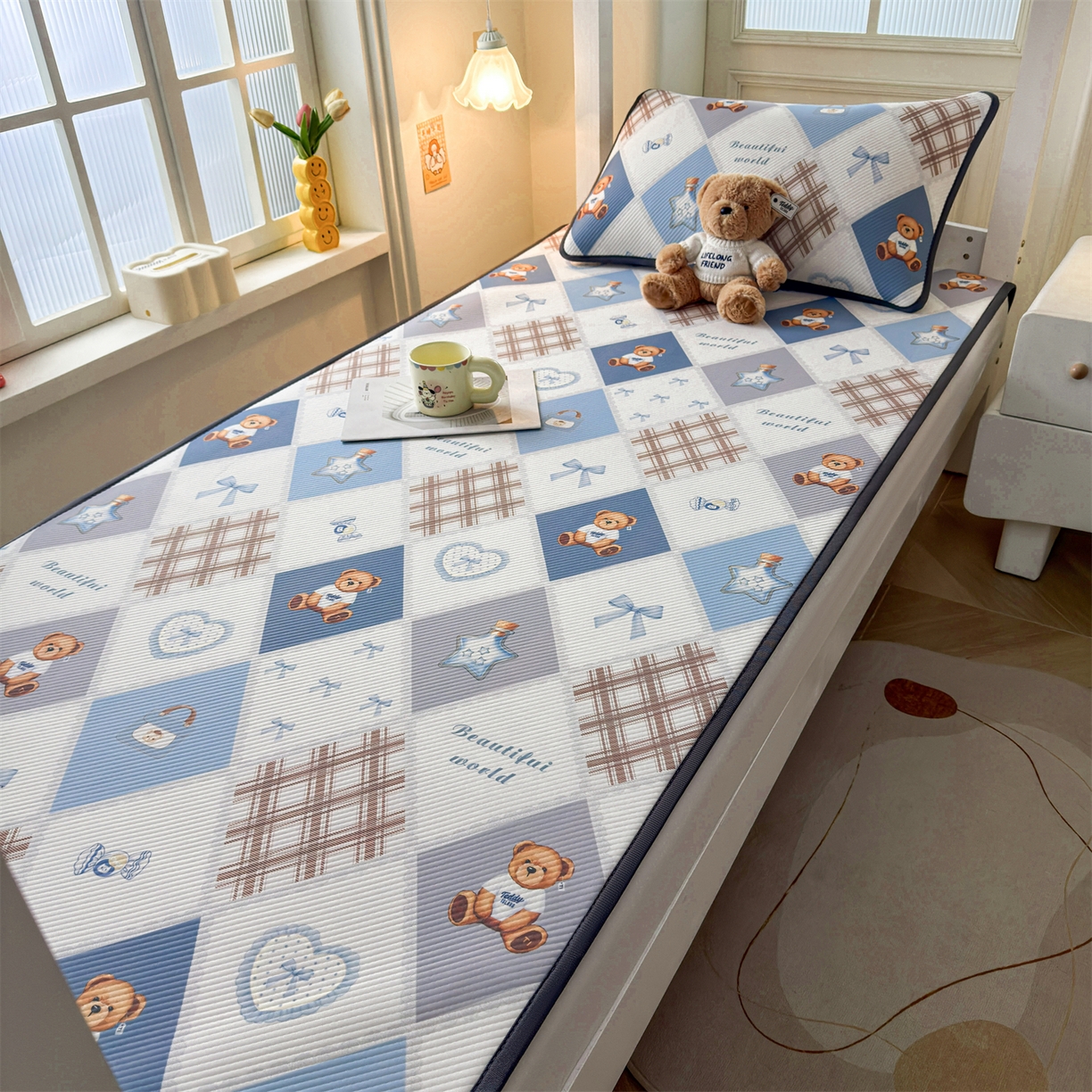 91家纺网 家纺一手货源 找家纺 慕木家纺 2026新款A类三明治复合冰丝席泰迪爱兰系列学生款（正版授权）（提供买家秀） 泰迪菱形