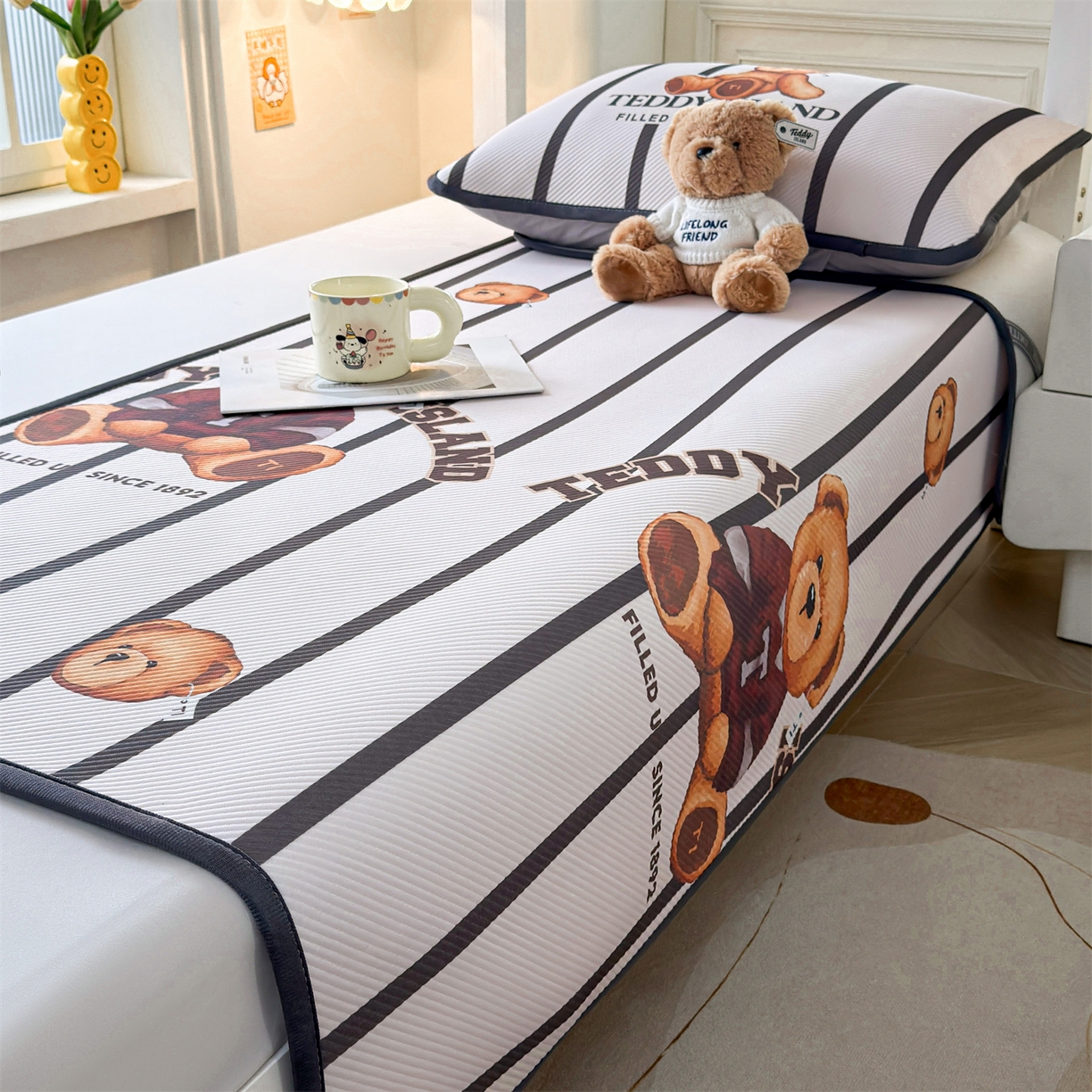 91家纺网 家纺一手货源 找家纺 慕木家纺 2026新款A类三明治复合冰丝席泰迪爱兰系列学生款（正版授权）（提供买家秀） 泰迪线条