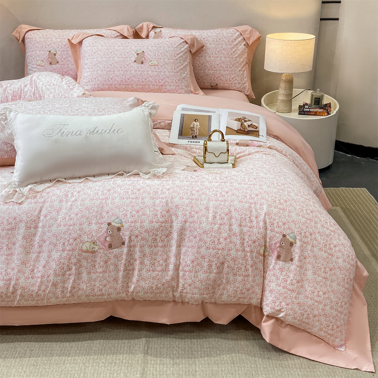 91家纺网 家纺一手货源 找家纺 （总）慕木家纺 2026新款A类印花拼角工艺慕斯棉四件套系列（抽空压缩可供跨境）提供买家秀