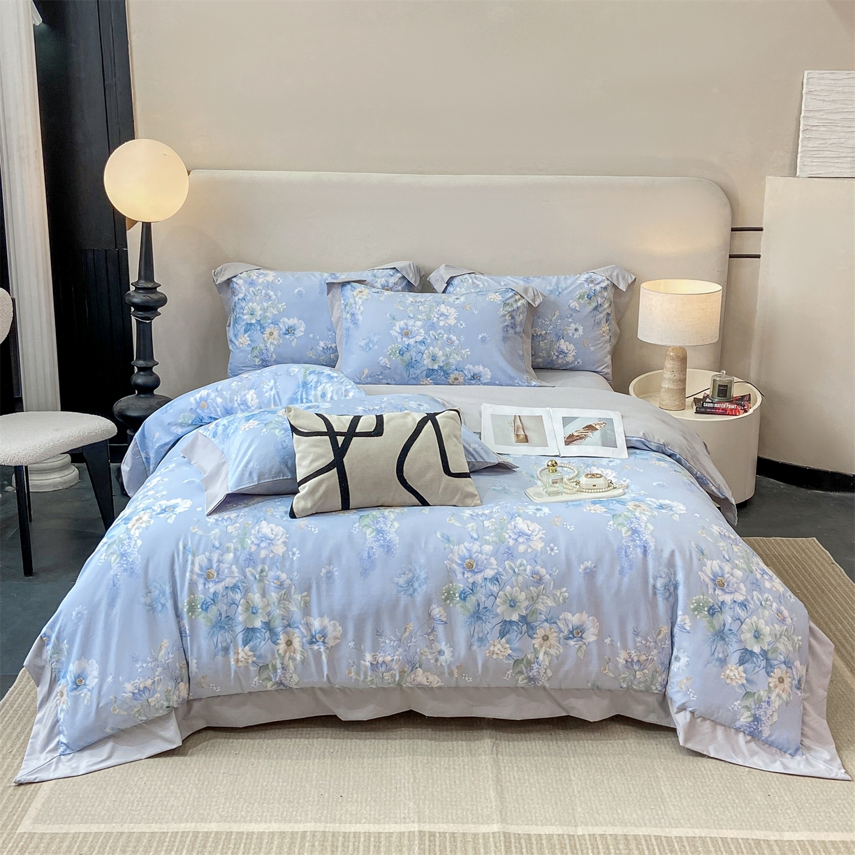 91家纺网 家纺一手货源 找家纺 慕木家纺 2026新款A类印花拼角工艺慕斯棉四件套系列（抽空压缩可供跨境）提供买家秀 蓝庭叙+灰