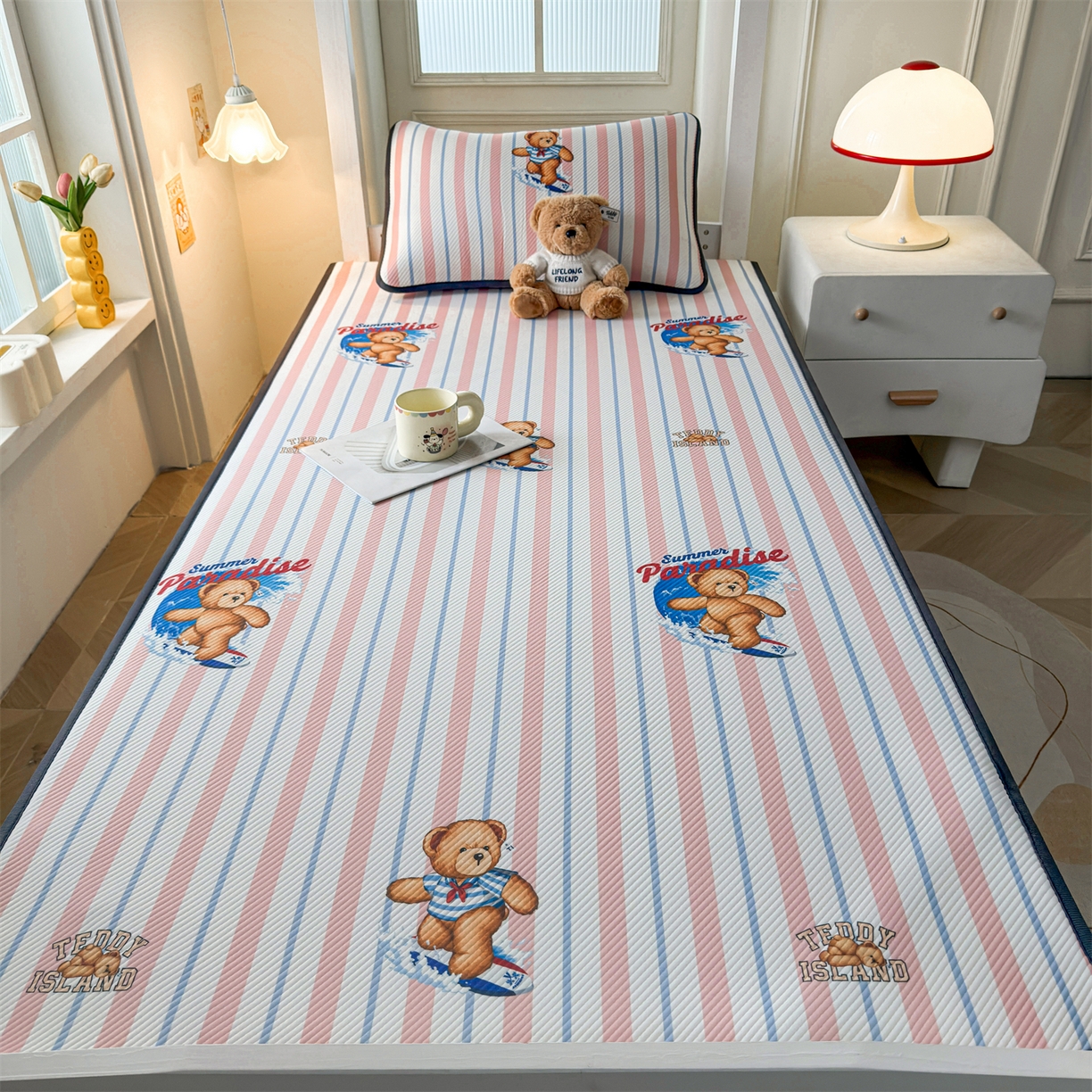 91家纺网 家纺一手货源 找家纺 慕木家纺 2026新款A类三明治复合冰丝席泰迪爱兰系列学生款（正版授权）（提供买家秀） 泰迪条纹粉