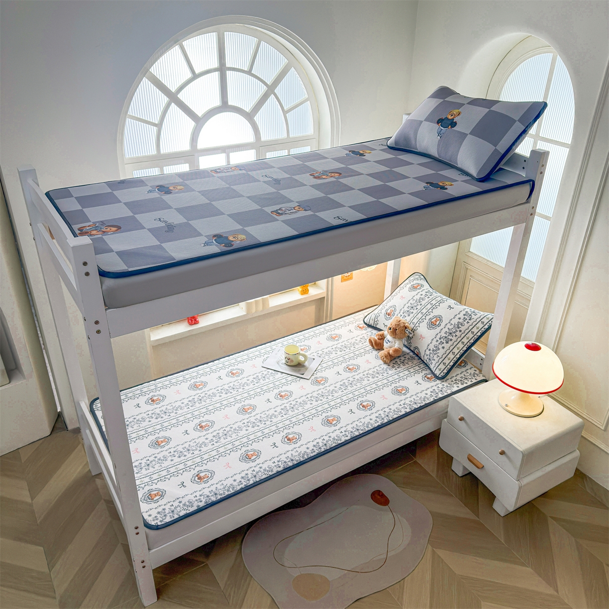 91家纺网 家纺一手货源 找家纺 慕木家纺 2026新款A类三明治复合冰丝席泰迪爱兰系列学生款（正版授权）（提供买家秀） 泰迪花镜