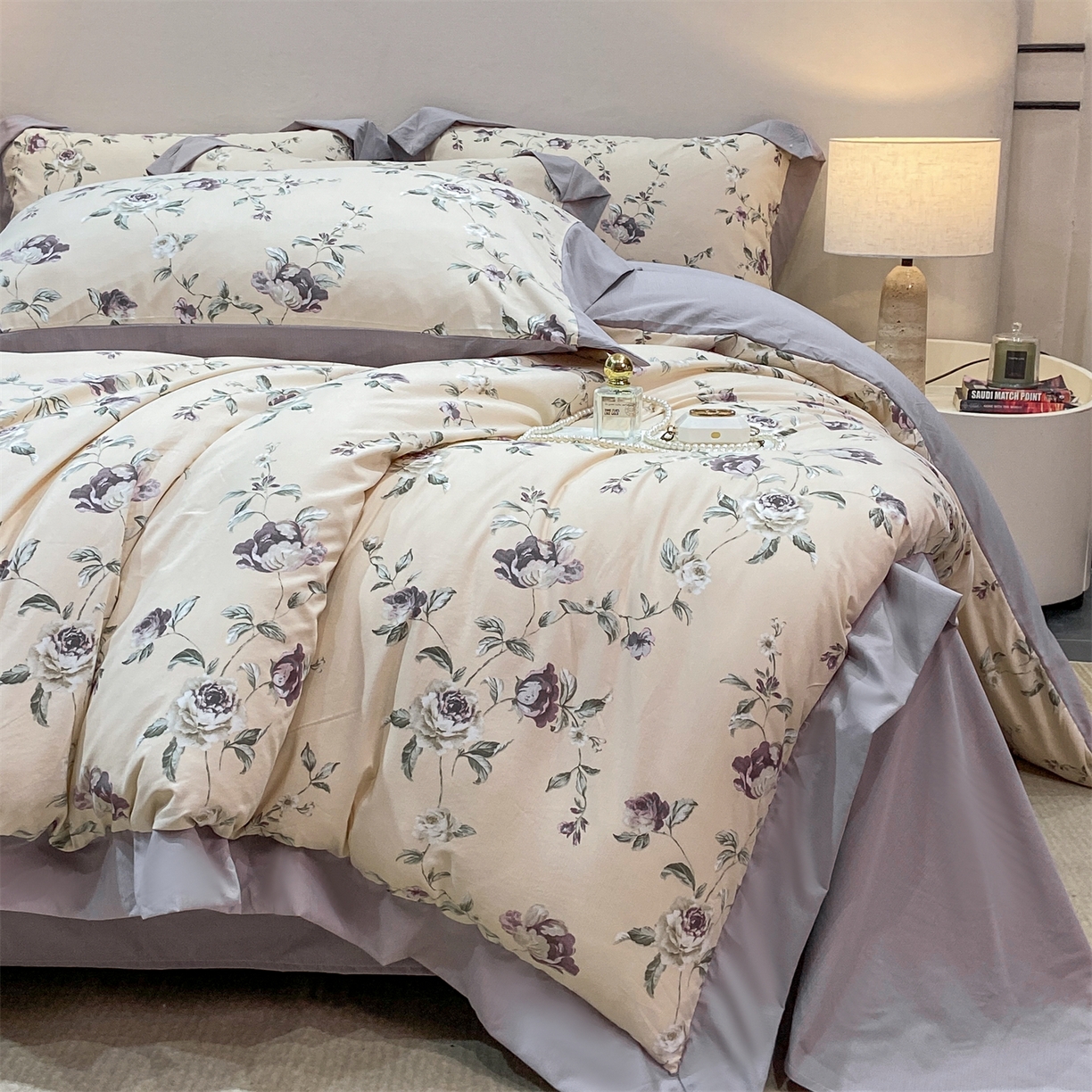 91家纺网 家纺一手货源 找家纺 慕木家纺 2026新款A类印花拼角工艺慕斯棉四件套系列（抽空压缩可供跨境）提供买家秀 洛雅+黛紫