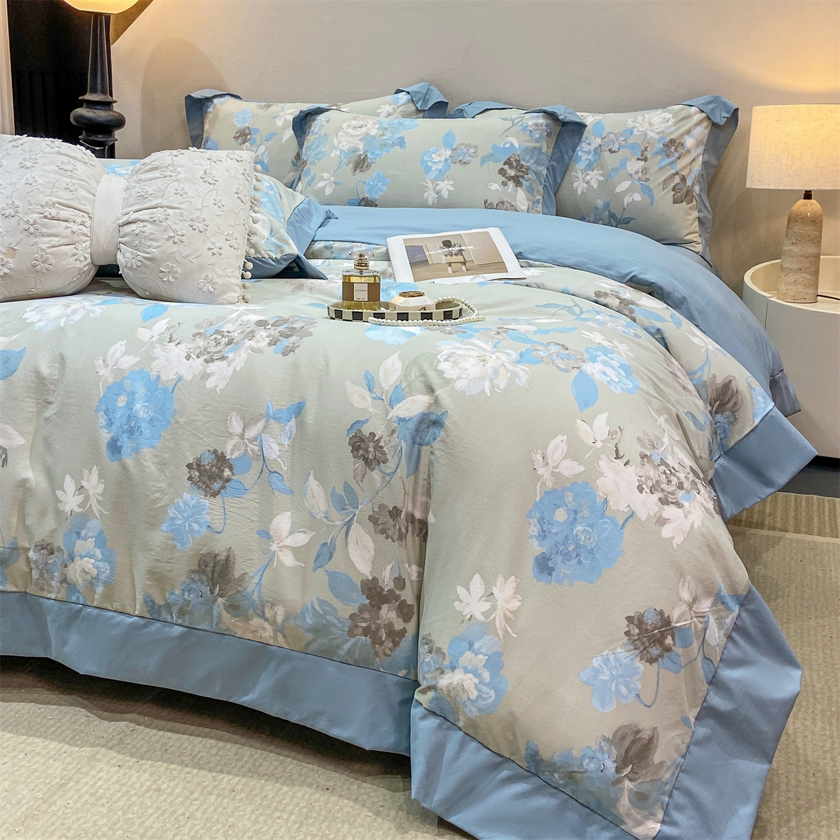 91家纺网 家纺一手货源 找家纺 慕木家纺 2026新款A类印花拼角工艺慕斯棉四件套系列（抽空压缩可供跨境）提供买家秀 蓝漪+蓝