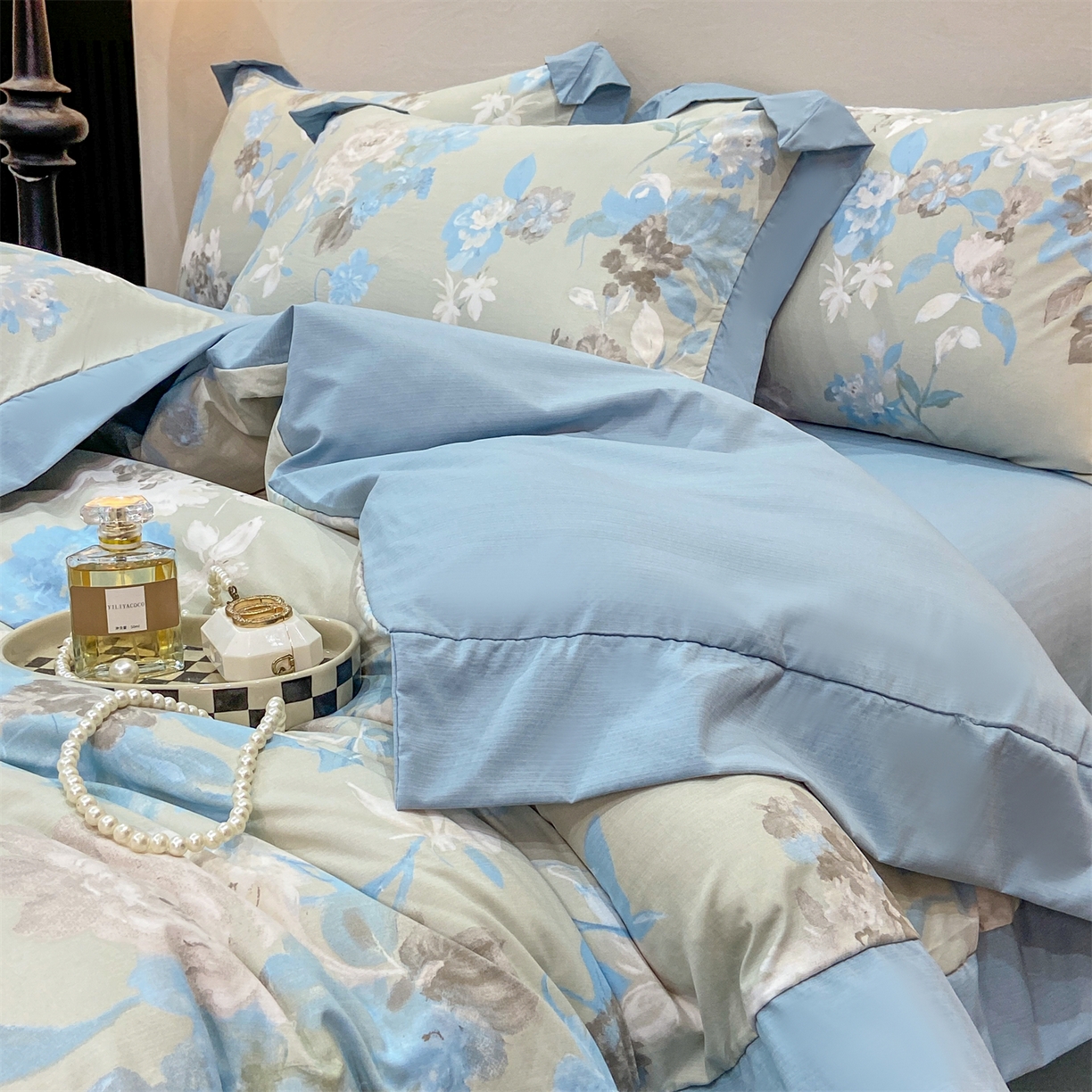 91家纺网 家纺一手货源 找家纺 慕木家纺 2026新款A类印花拼角工艺慕斯棉四件套系列（抽空压缩可供跨境）提供买家秀 蓝漪+蓝
