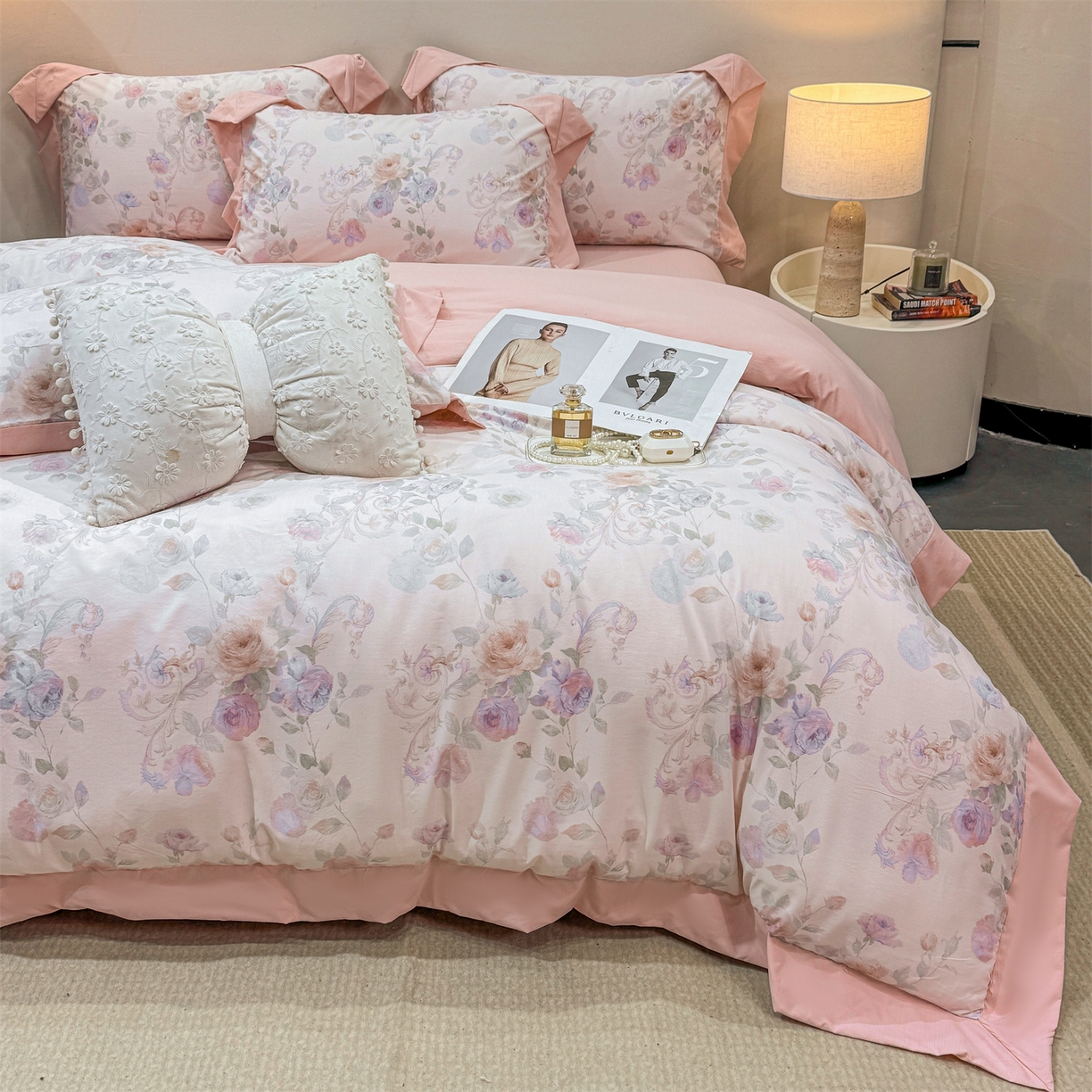 慕木家纺 2026新款A类印花拼角工艺慕斯棉四件套系列（抽空压缩可供跨境）提供买家秀 凡尔赛+粉