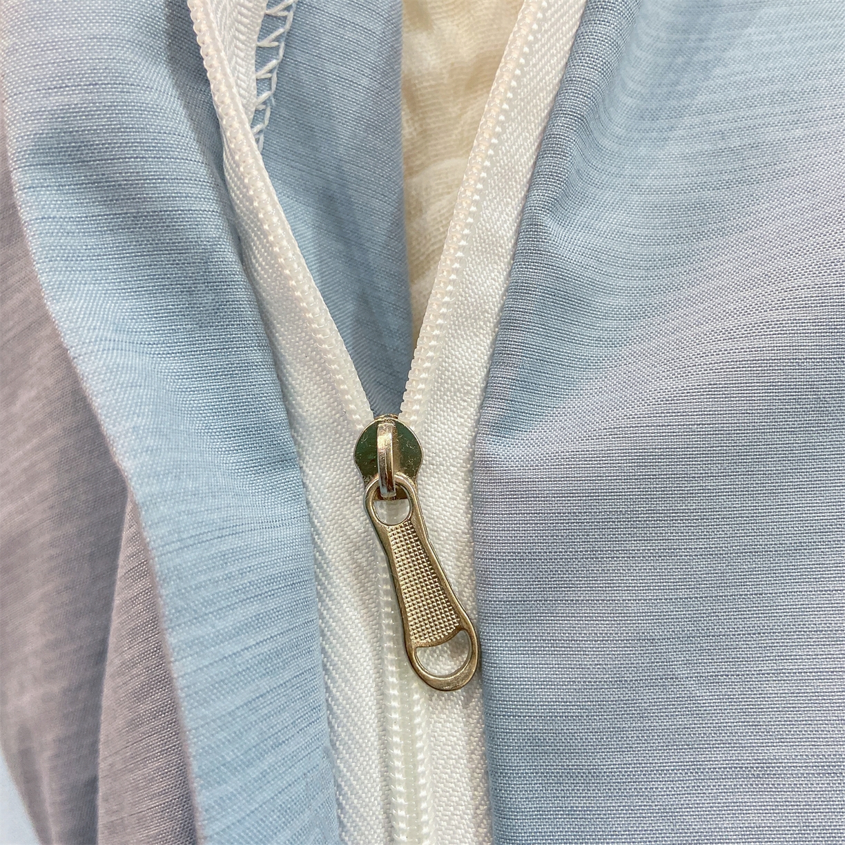 91家纺网 家纺一手货源 找家纺 慕木家纺 2026新款A类印花拼角工艺慕斯棉四件套系列（抽空压缩可供跨境）提供买家秀 熊兔叙+蓝