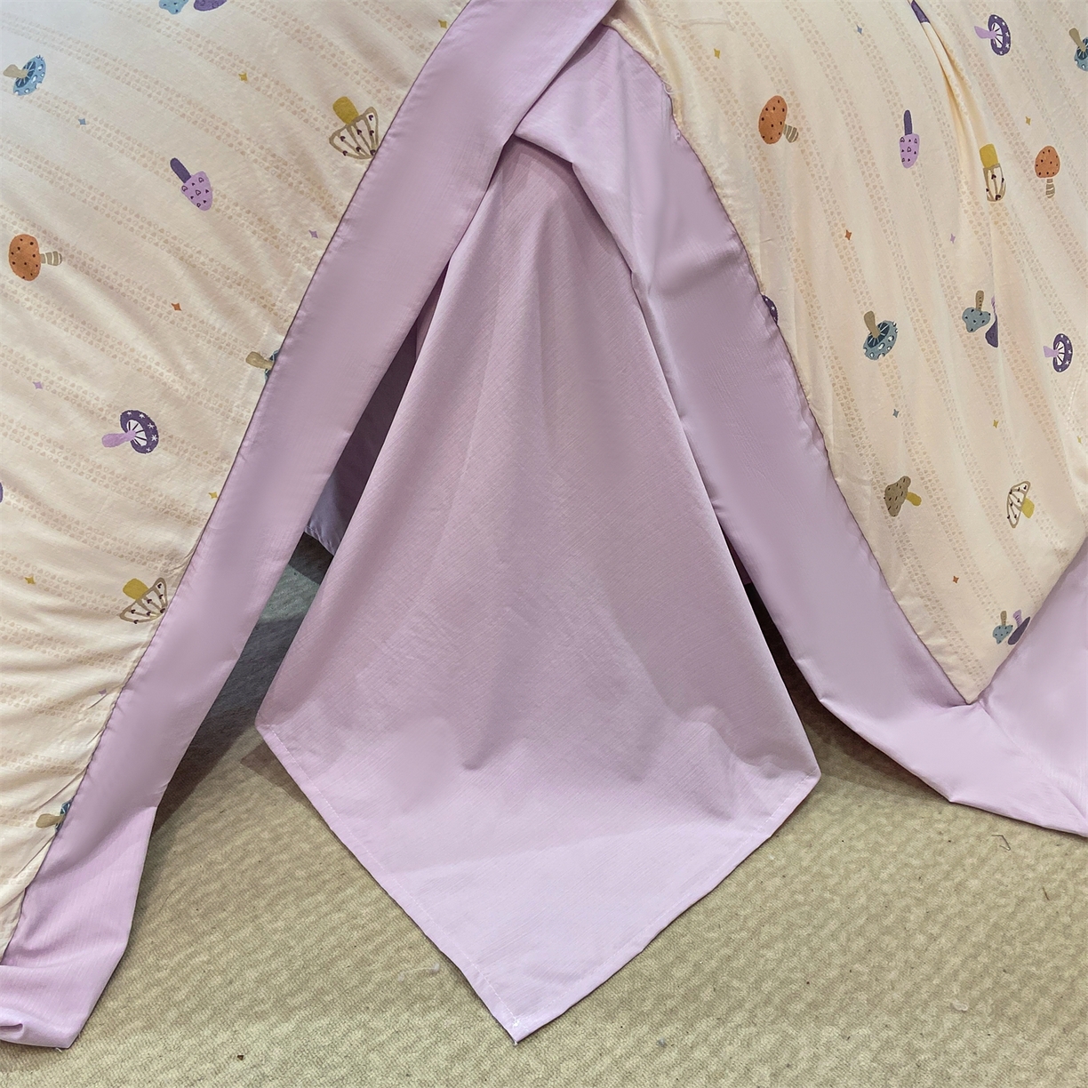 91家纺网 家纺一手货源 找家纺 慕木家纺 2026新款A类印花拼角工艺慕斯棉四件套系列（抽空压缩可供跨境）提供买家秀 云菇森林+浅紫