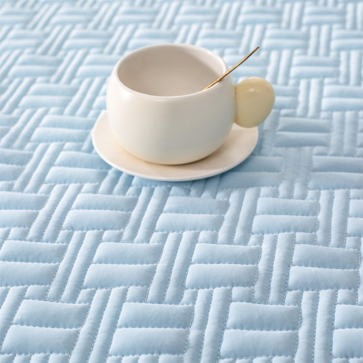 91家纺网 家纺一手货源 找家纺 （总）雯豆家纺 2026新款10A抗菌氨纶凉感丝夏季冰皮床笠三件套简约纯色床垫保护套-风格一