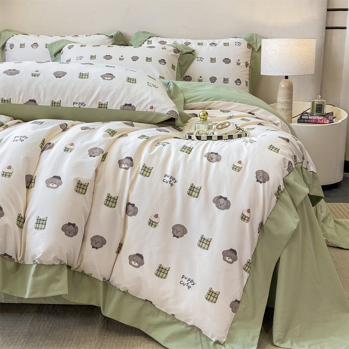 91家纺网 家纺一手货源 找家纺 慕木家纺 2026新款A类印花拼角工艺慕斯棉四件套系列（抽空压缩可供跨境）提供买家秀 蛋糕熊+绿