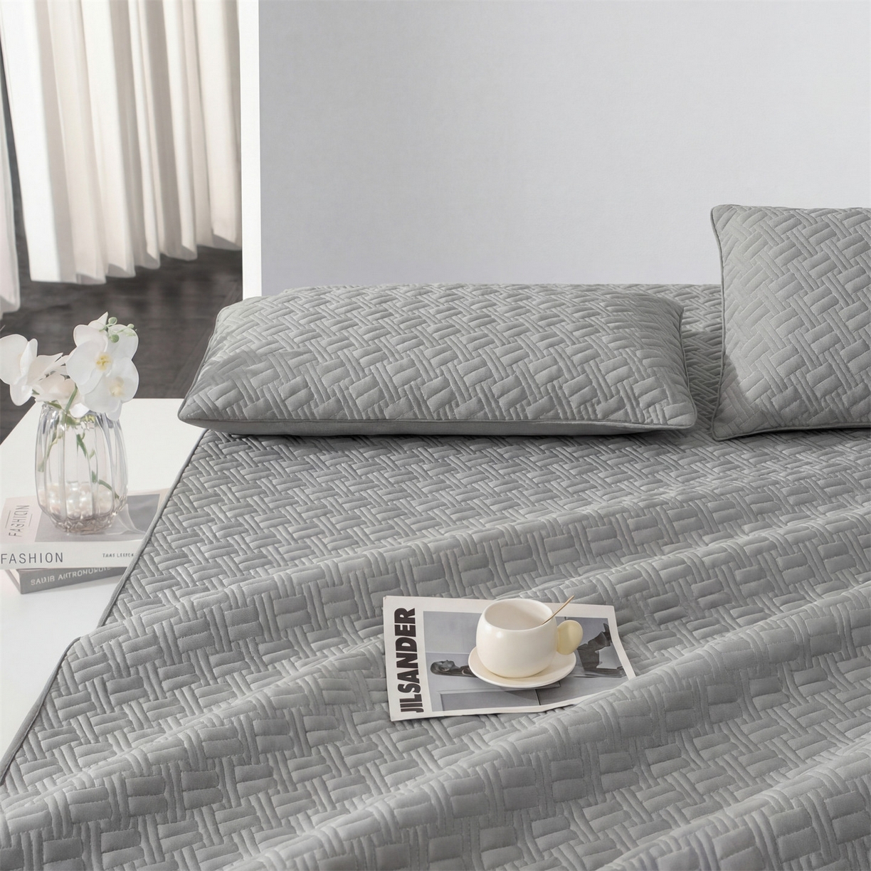 91家纺网 家纺一手货源 找家纺 雯豆家纺 2026新款10A抗菌氨纶凉感丝夏季冰皮床笠三件套简约纯色床垫保护套-风格一 时光氨纶凉感丝床笠-深灰