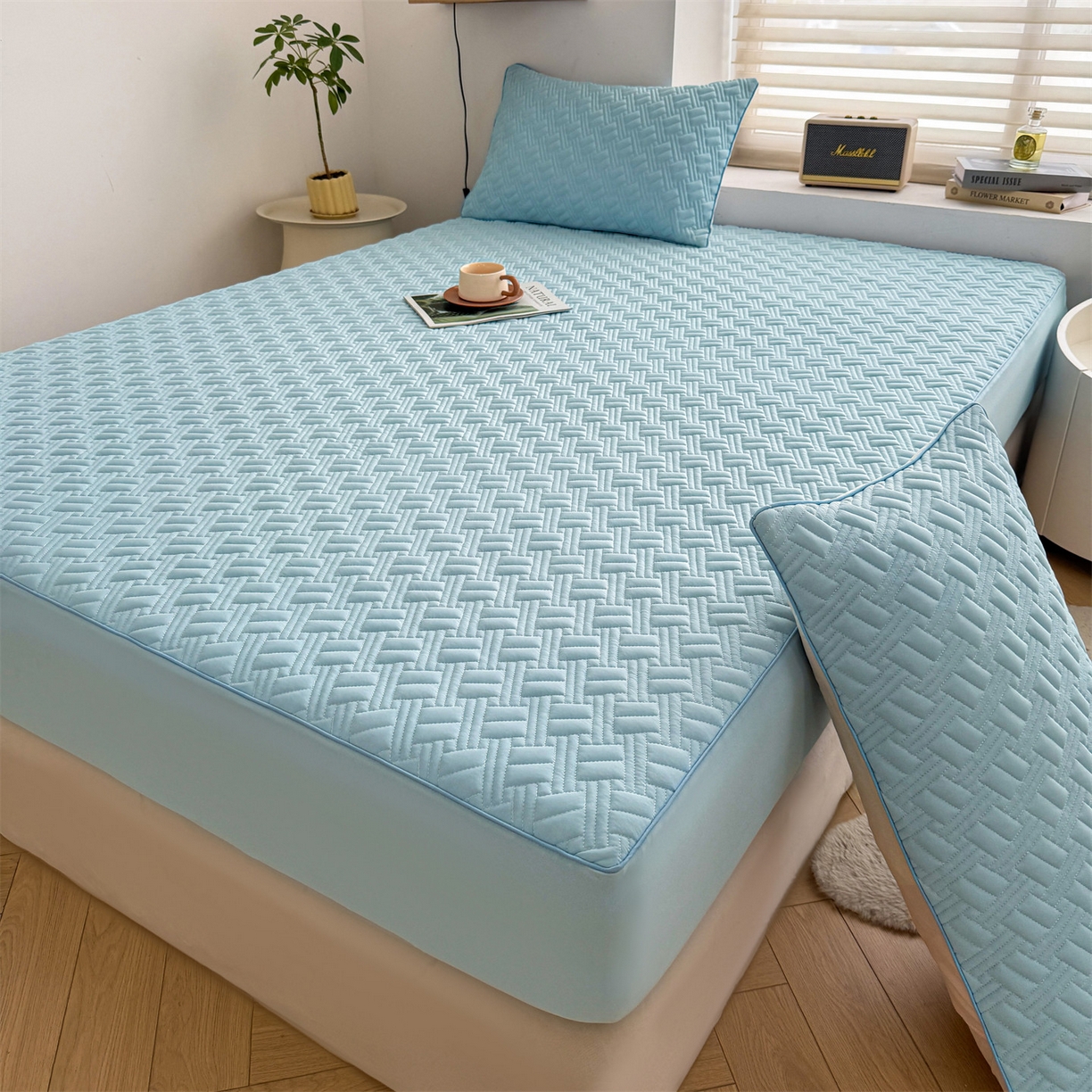 91家纺网 家纺一手货源 找家纺 雯豆家纺 2026新款10A抗菌氨纶凉感丝夏季冰皮床笠三件套简约纯色床垫保护套-风格二 时光氨纶凉感丝床笠-水蓝