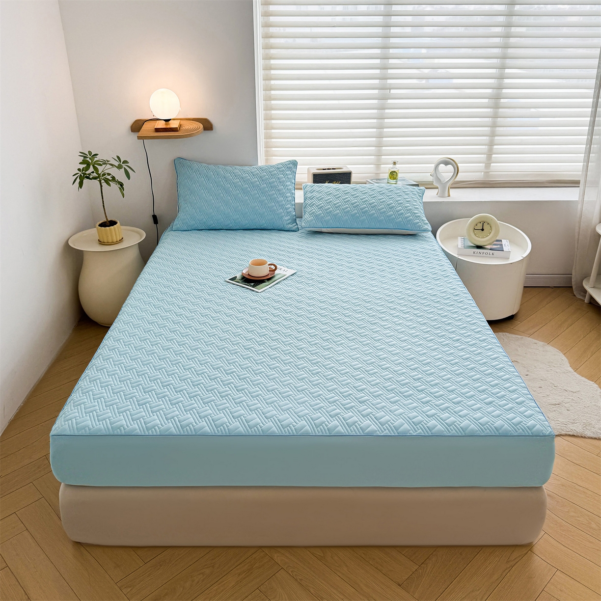 91家纺网 家纺一手货源 找家纺 雯豆家纺 2026新款10A抗菌氨纶凉感丝夏季冰皮床笠三件套简约纯色床垫保护套-风格二 时光氨纶凉感丝床笠-水蓝