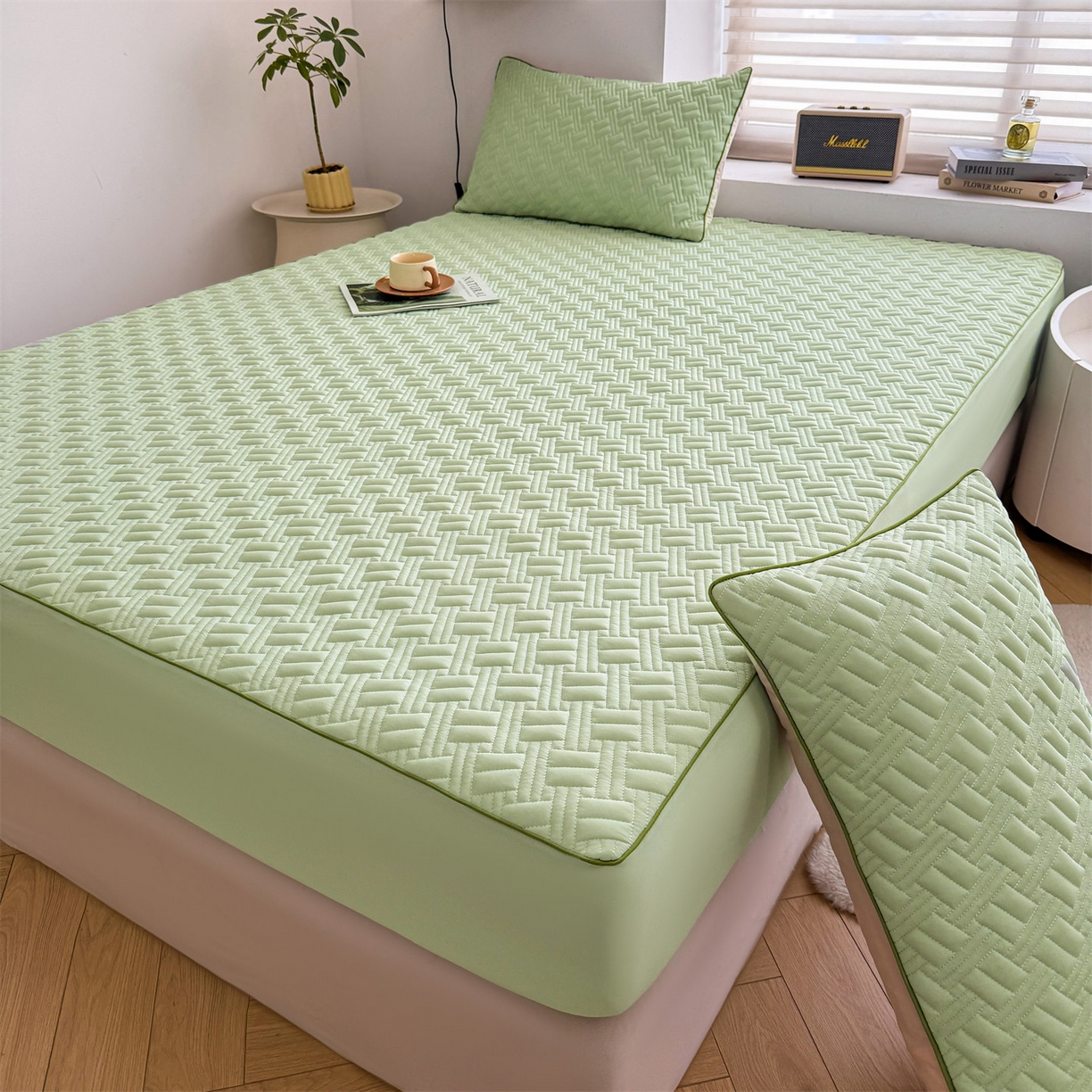 91家纺网 家纺一手货源 找家纺 雯豆家纺 2026新款10A抗菌氨纶凉感丝夏季冰皮床笠三件套简约纯色床垫保护套-风格二 时光氨纶凉感丝床笠-青草绿