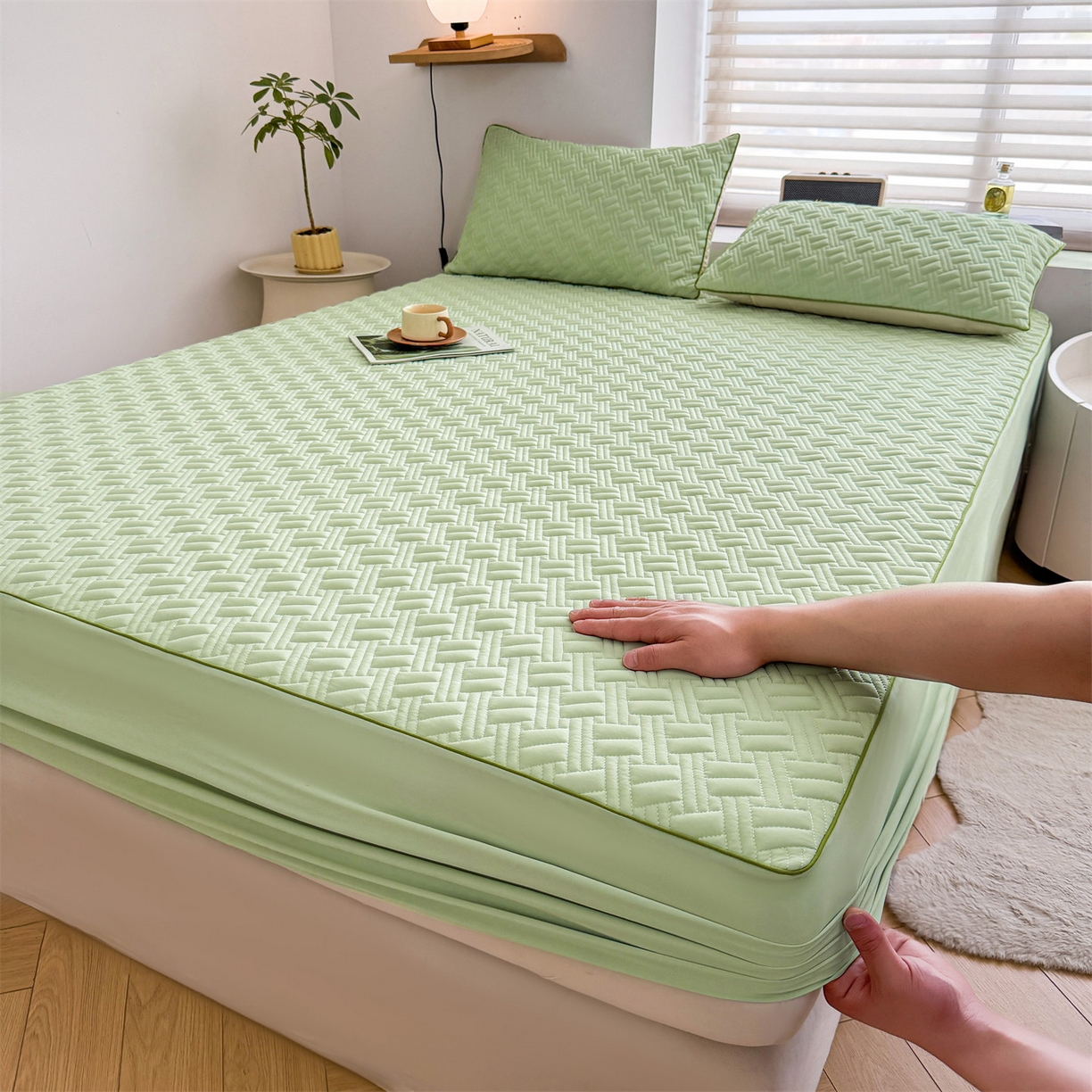 91家纺网 家纺一手货源 找家纺 雯豆家纺 2026新款10A抗菌氨纶凉感丝夏季冰皮床笠三件套简约纯色床垫保护套-风格二 时光氨纶凉感丝床笠-青草绿