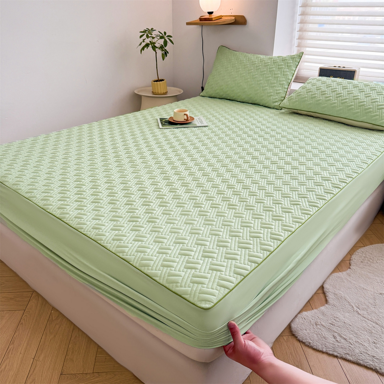 91家纺网 家纺一手货源 找家纺 雯豆家纺 2026新款10A抗菌氨纶凉感丝夏季冰皮床笠三件套简约纯色床垫保护套-风格二 时光氨纶凉感丝床笠-青草绿