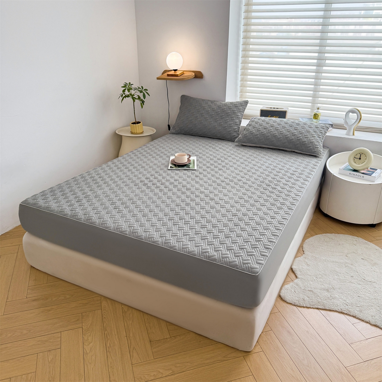 91家纺网 家纺一手货源 找家纺 雯豆家纺 2026新款10A抗菌氨纶凉感丝夏季冰皮床笠三件套简约纯色床垫保护套-风格二 时光氨纶凉感丝床笠-深灰