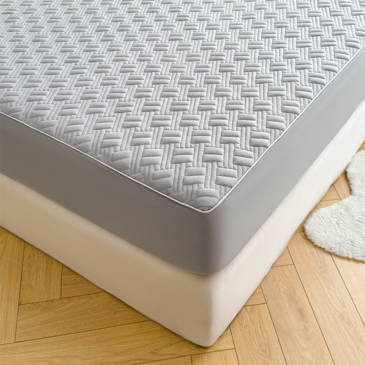 91家纺网 家纺一手货源 找家纺 雯豆家纺 2026新款10A抗菌氨纶凉感丝夏季冰皮床笠三件套简约纯色床垫保护套-风格二 时光氨纶凉感丝床笠-深灰