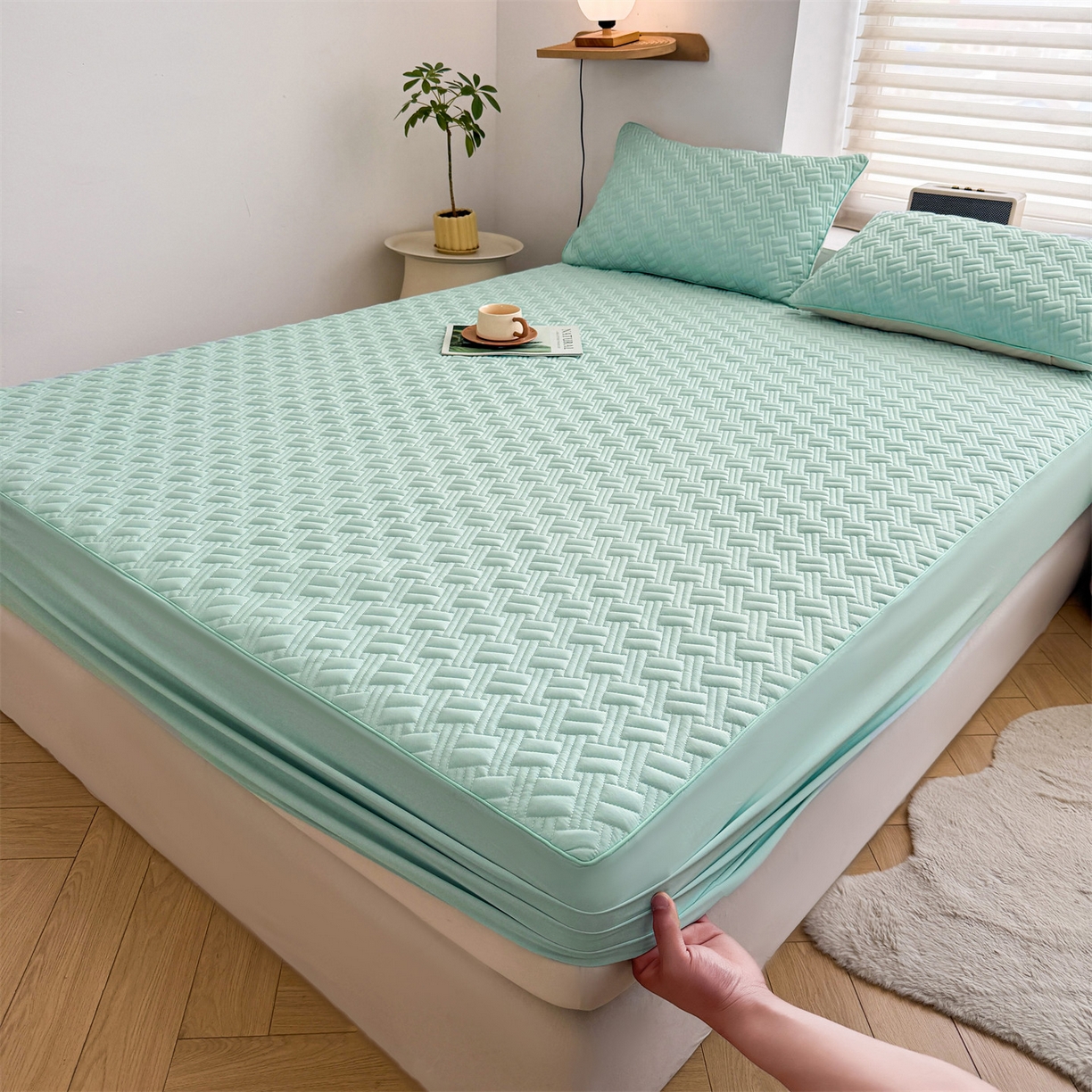 91家纺网 家纺一手货源 找家纺 雯豆家纺 2026新款10A抗菌氨纶凉感丝夏季冰皮床笠三件套简约纯色床垫保护套-风格二 时光氨纶凉感丝床笠-水绿