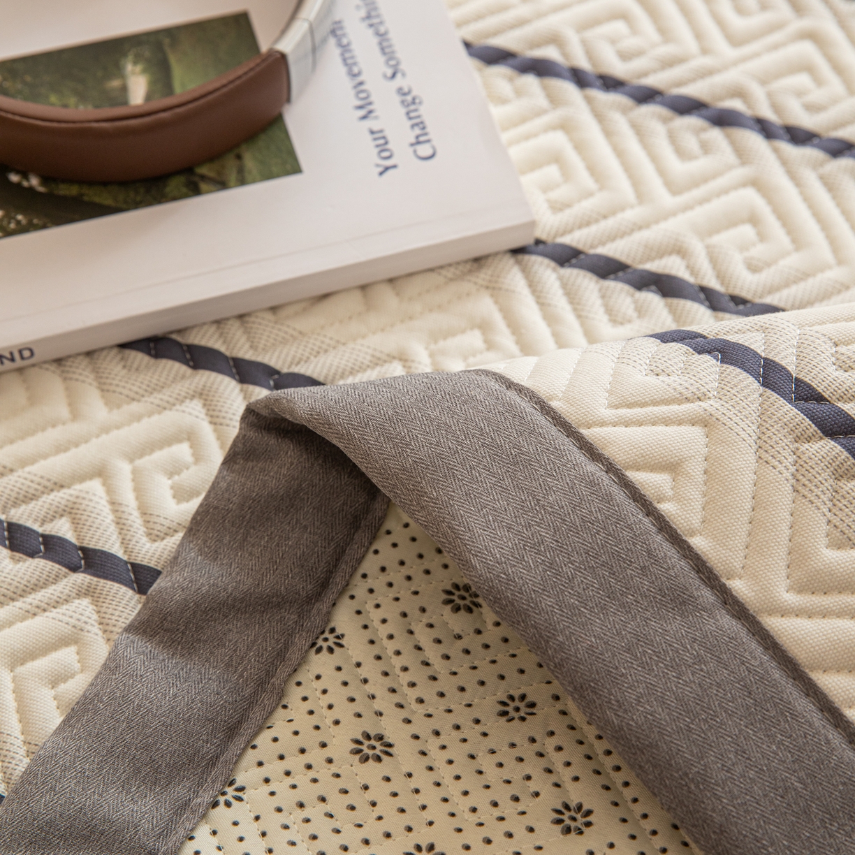 91家纺网 家纺一手货源 找家纺 （总）女子家纺 2026新款宽边全棉纯棉老粗布绗缝夏季凉席席子