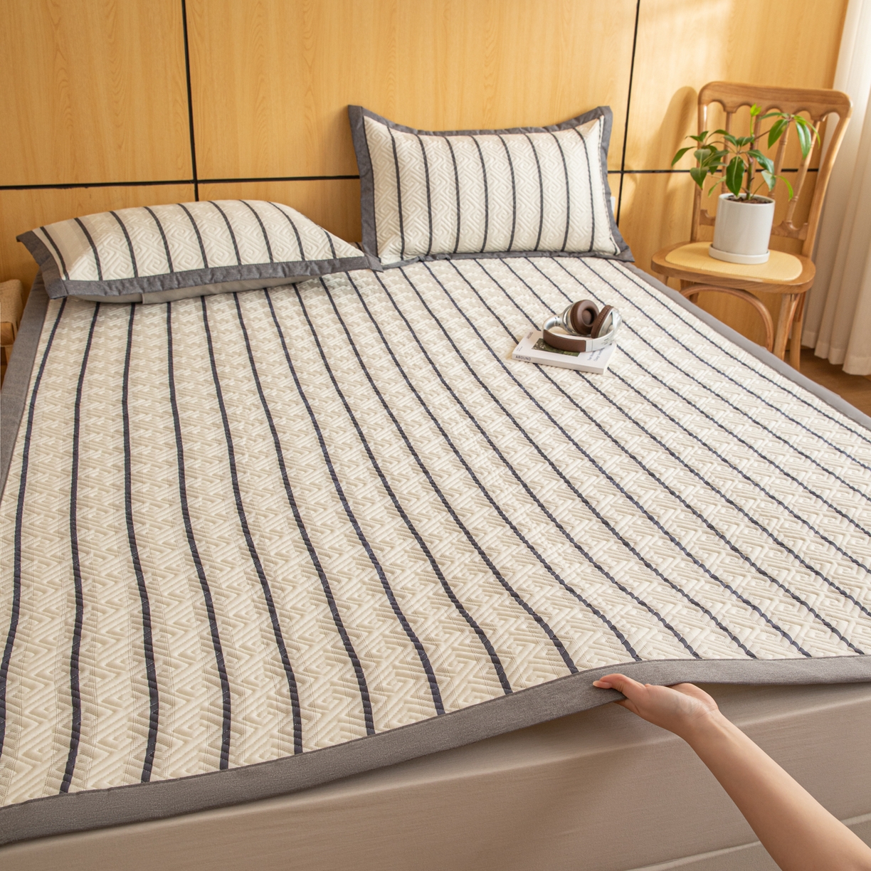 91家纺网 家纺一手货源 找家纺 （总）女子家纺 2026新款宽边全棉纯棉老粗布绗缝夏季凉席席子