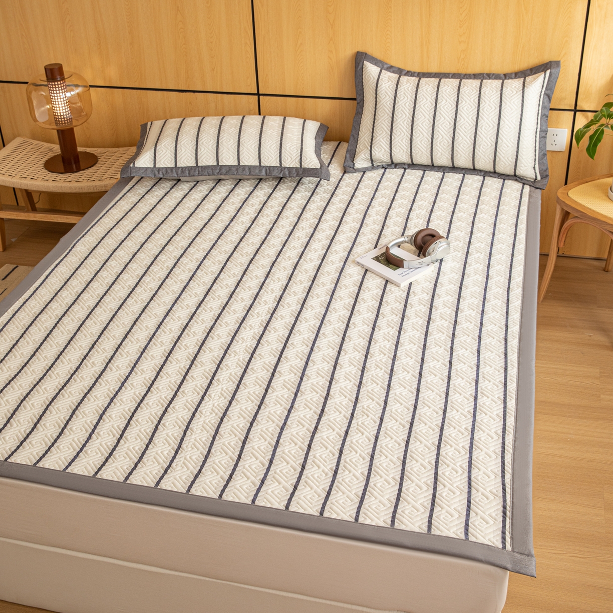 91家纺网 家纺一手货源 找家纺 （总）女子家纺 2026新款宽边全棉纯棉老粗布绗缝夏季凉席席子