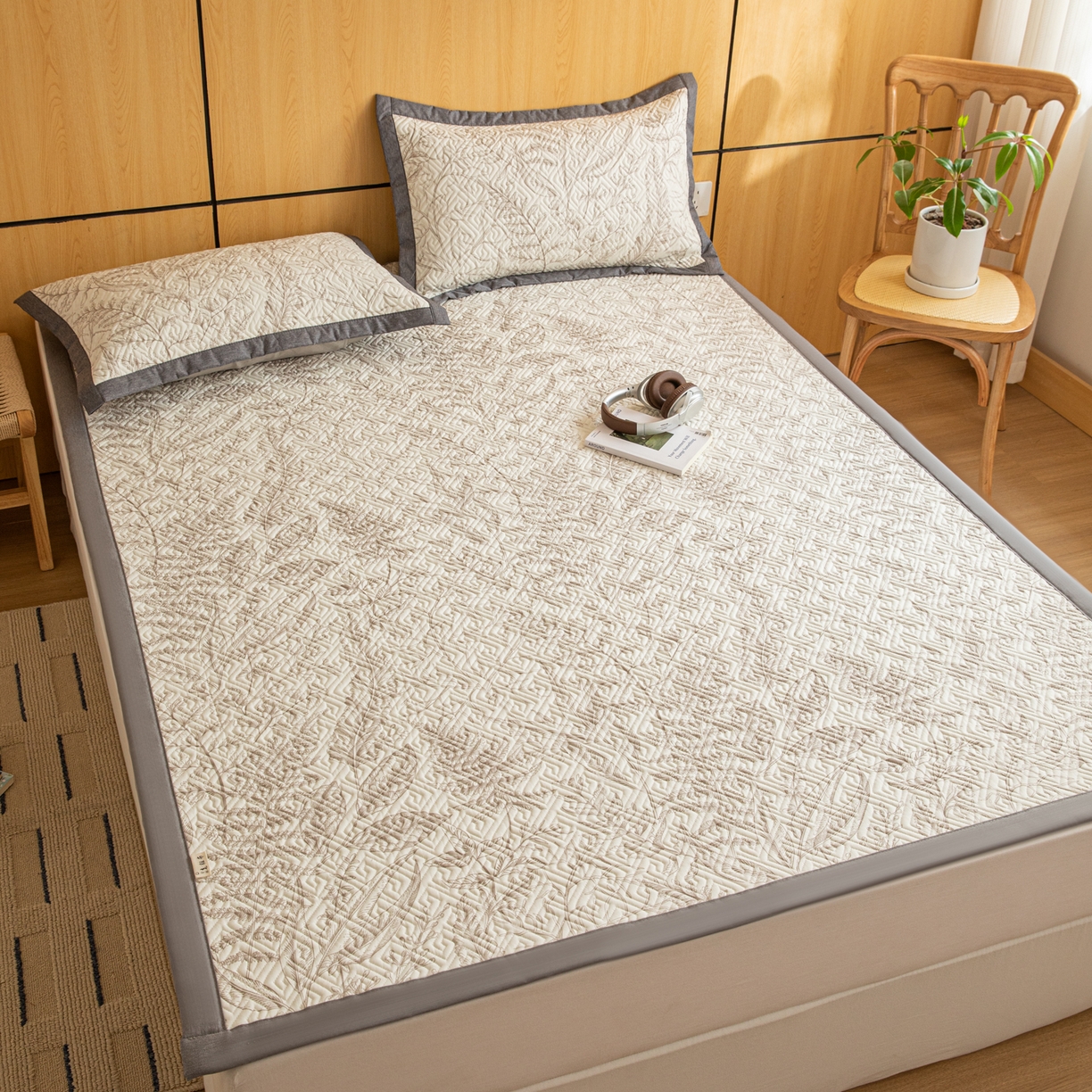 91家纺网 家纺一手货源 找家纺 女子家纺 2026新款宽边全棉纯棉老粗布绗缝夏季凉席席子 翠影-咖