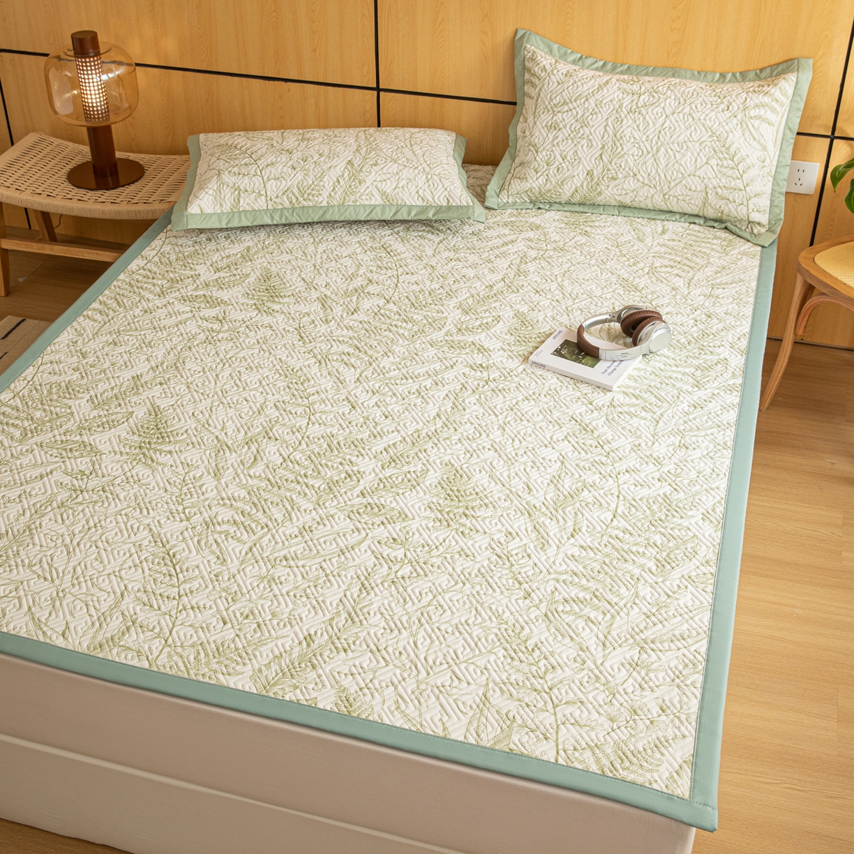 91家纺网 家纺一手货源 找家纺 女子家纺 2026新款宽边全棉纯棉老粗布绗缝夏季凉席席子 翠影-绿