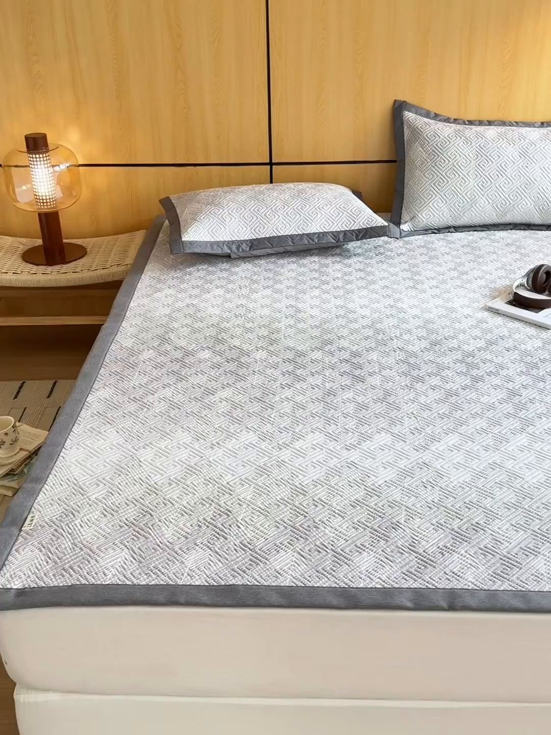 91家纺网 家纺一手货源 找家纺 女子家纺 2026新款宽边全棉纯棉老粗布绗缝夏季凉席席子 肌理灰