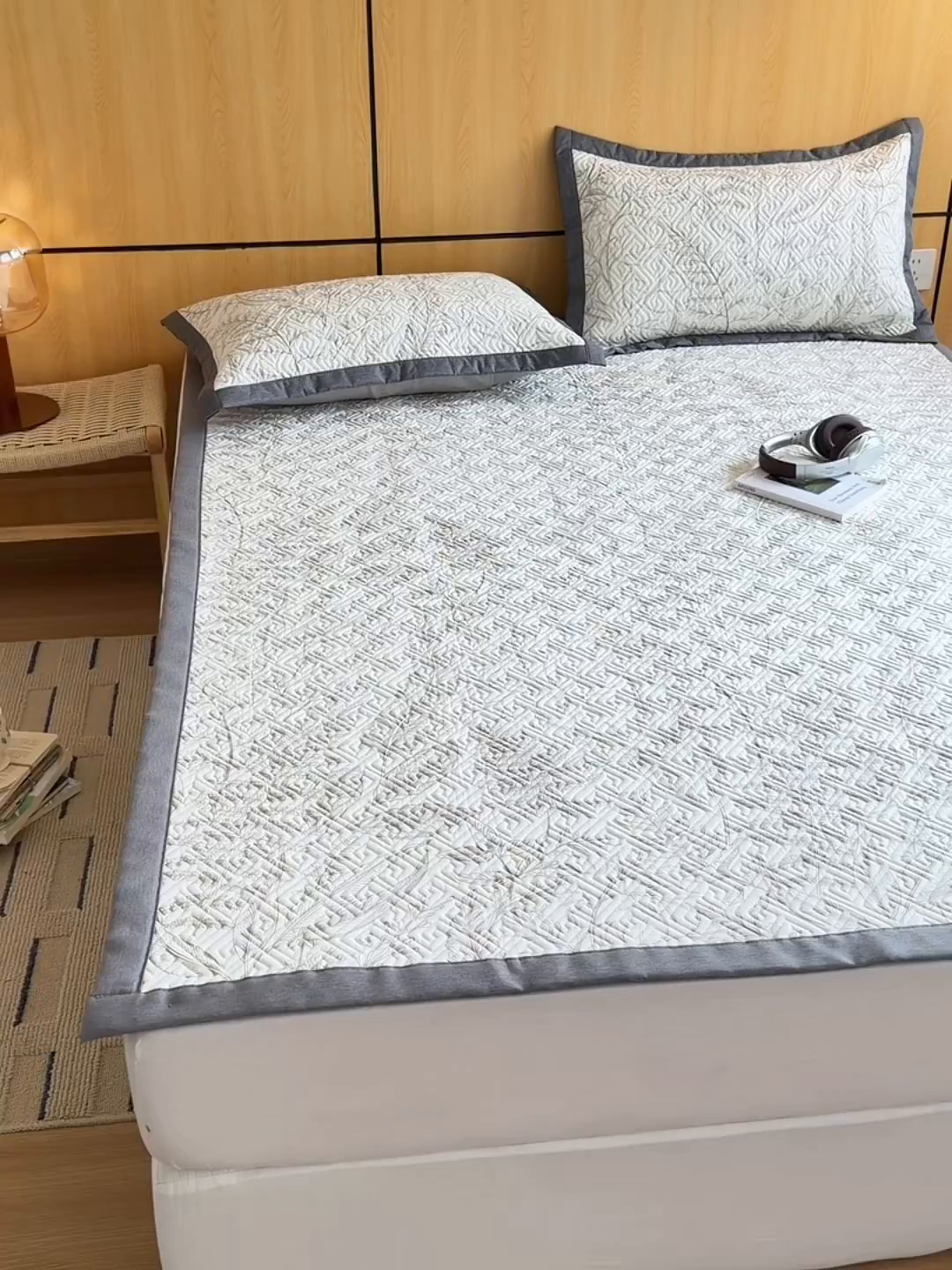 91家纺网 家纺一手货源 找家纺 女子家纺 2026新款宽边全棉纯棉老粗布绗缝夏季凉席席子 翠影-咖