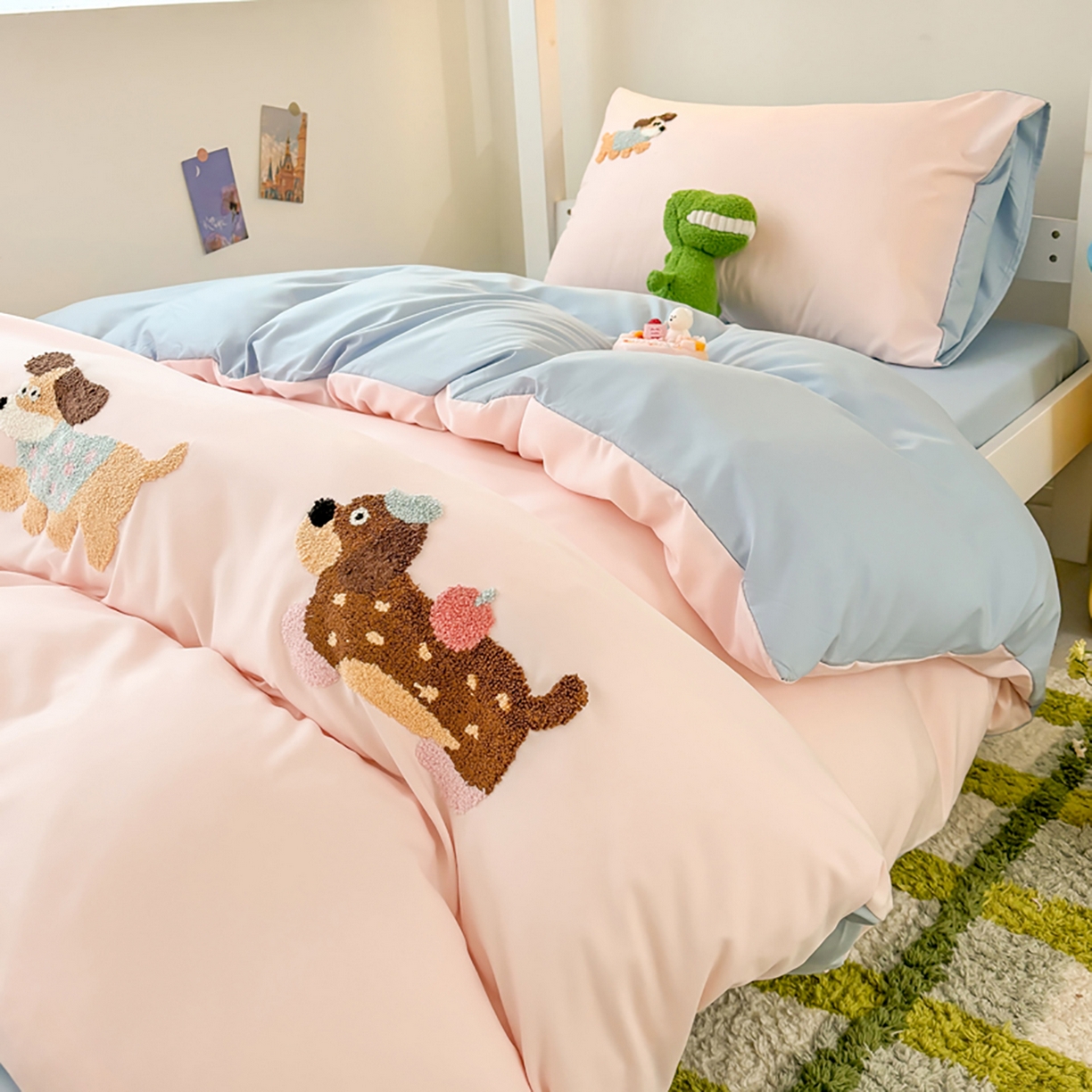 91家纺网 家纺一手货源 找家纺 欧妮家纺 2025新款学生床三件套学校宿舍单人寝室上下铺床上用品-提供买家秀 可爱狗狗-浅粉蓝