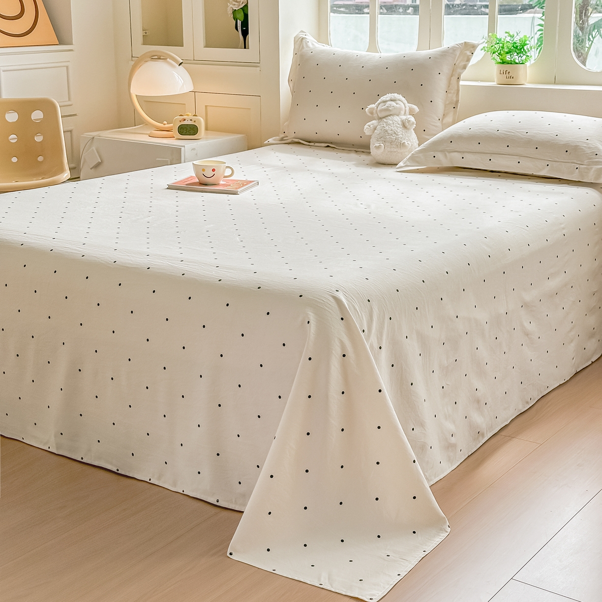 91家纺网 家纺一手货源 找家纺 卓缦家纺 2026新款波点四季款床单卧室宿舍学生单品床单床单单件 良品象牙白