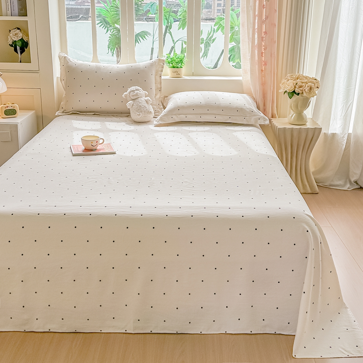 91家纺网 家纺一手货源 找家纺 卓缦家纺 2026新款波点四季款床单卧室宿舍学生单品床单床单单件 良品象牙白