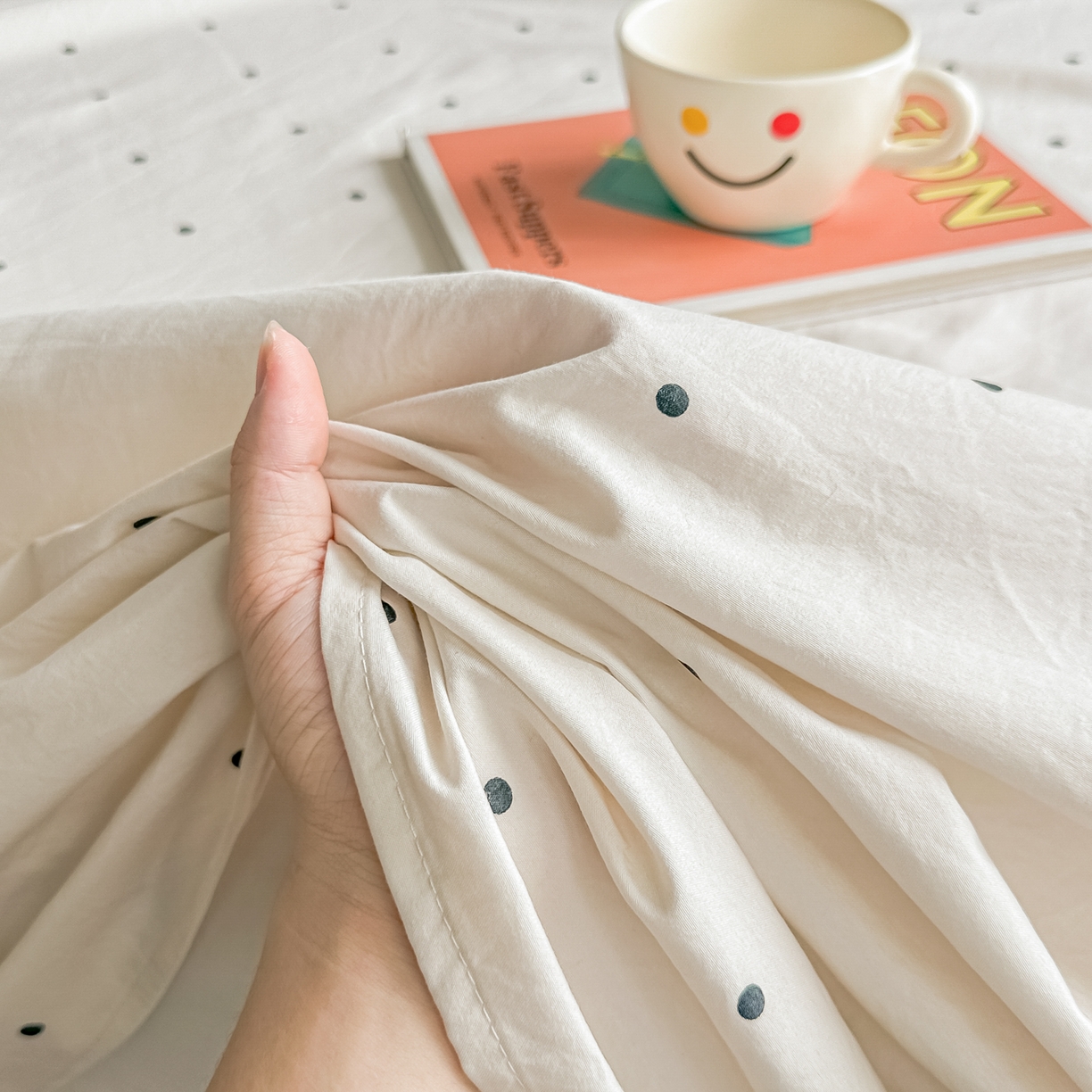 91家纺网 家纺一手货源 找家纺 卓缦家纺 2026新款波点四季款床单卧室宿舍学生单品床单床单单件 良品象牙白