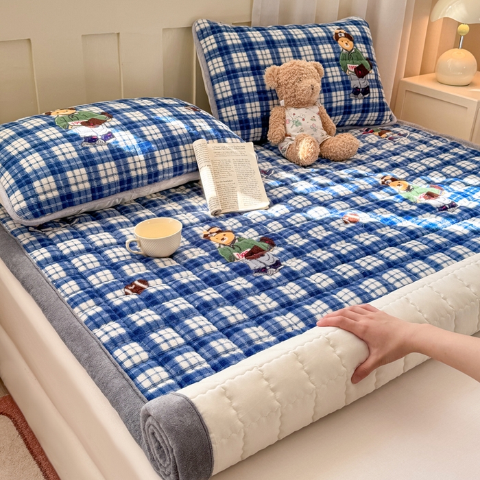 91家纺网 家纺一手货源 找家纺 （总）欧妮家纺 2025新款水晶边牛奶绒印花床垫床褥子软垫（提供买家秀）大床图