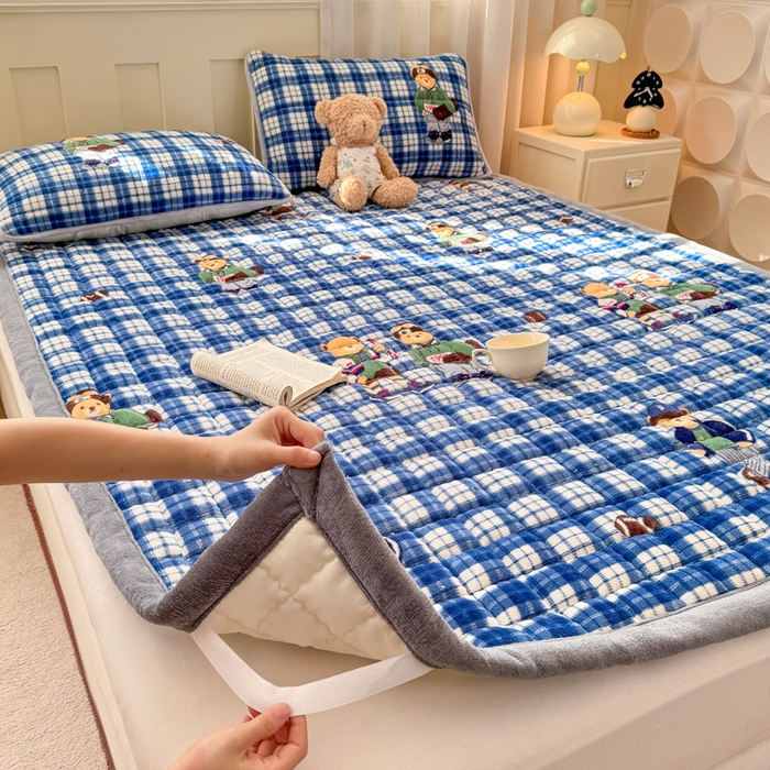 91家纺网 家纺一手货源 找家纺 （总）欧妮家纺 2025新款水晶边牛奶绒印花床垫床褥子软垫（提供买家秀）大床图