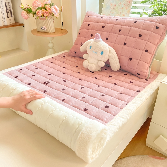 91家纺网 家纺一手货源 找家纺 （总）欧妮家纺 2025新款尊享喜暖绒边床褥垫牛奶绒床垫床护垫软垫（提供买家秀）