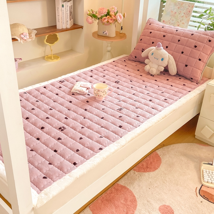 91家纺网 家纺一手货源 找家纺 （总）欧妮家纺 2025新款尊享喜暖绒边床褥垫牛奶绒床垫床护垫软垫（提供买家秀）