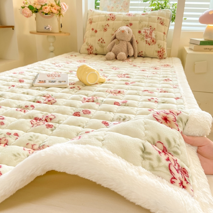 91家纺网 家纺一手货源 找家纺 （总）欧妮家纺 2025新款尊享喜暖绒边床褥垫牛奶绒床垫床护垫软垫（提供买家秀）