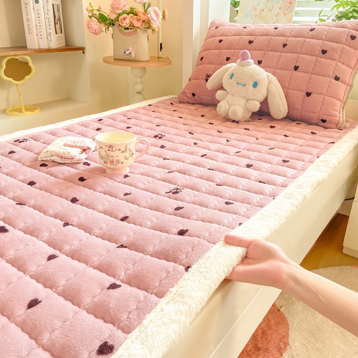 91家纺网 家纺一手货源 找家纺 （总）欧妮家纺 2025新款尊享喜暖绒边床褥垫牛奶绒床垫床护垫软垫（提供买家秀）