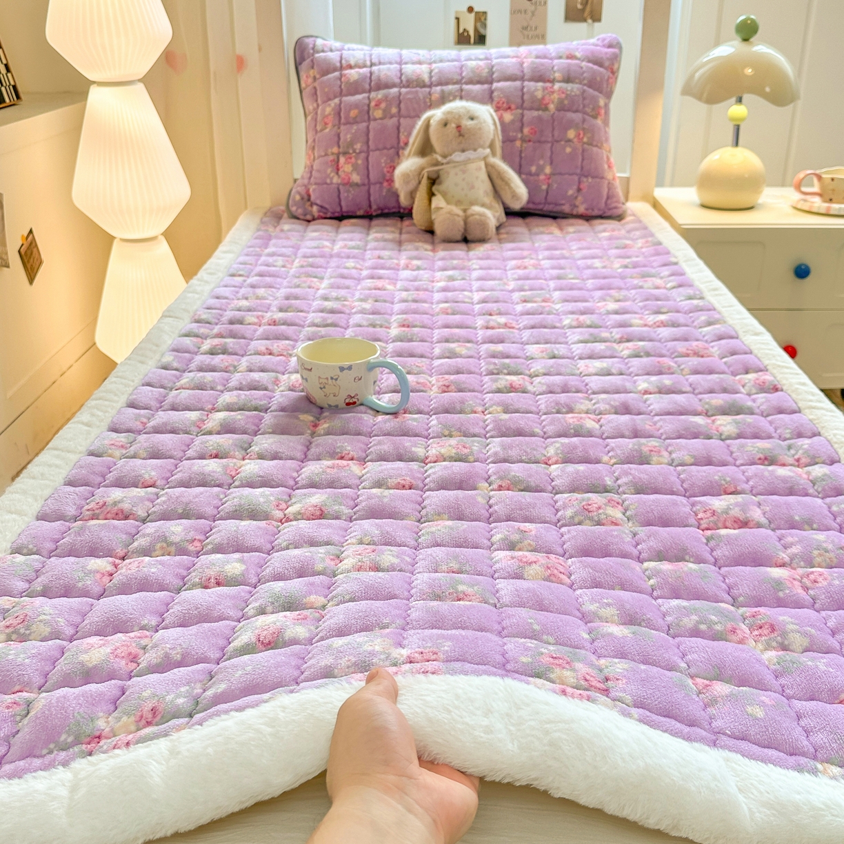 91家纺网 家纺一手货源 找家纺 （总）欧妮家纺 2025新款牛奶绒床垫床护垫学生床褥子宿舍印花床褥铺底-提供买家秀